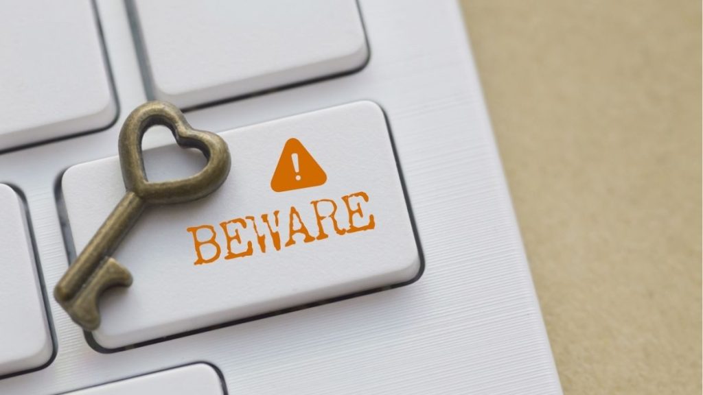 Digitalna pismenost, oprez, obrazovanje, edukacija Shutterstock