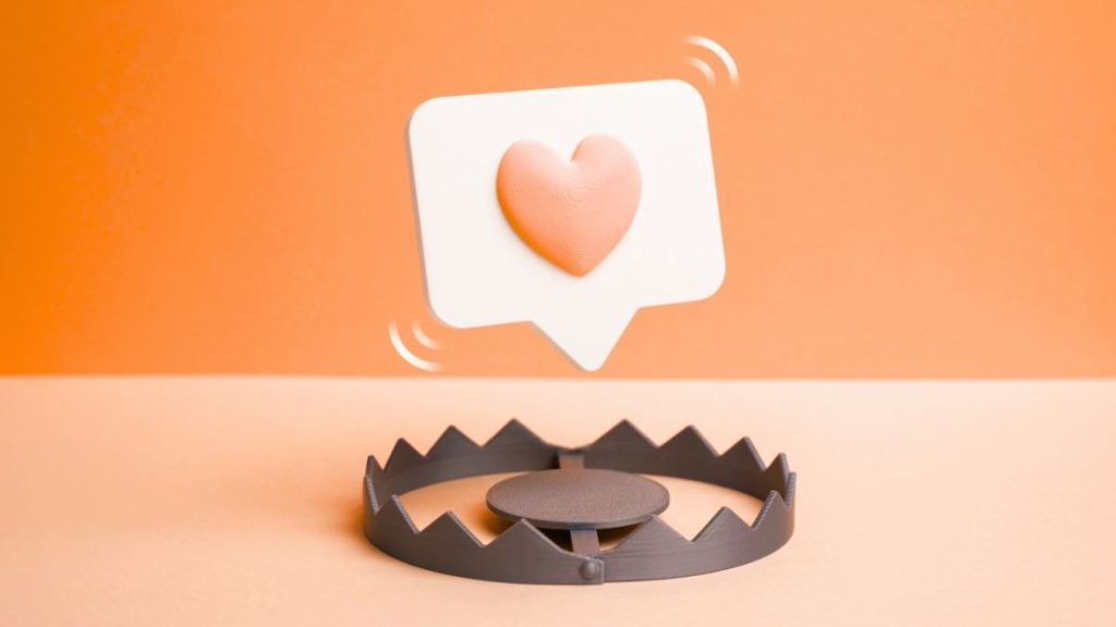 Prijevara, društvene mreže, lažna poruka, Shutterstock