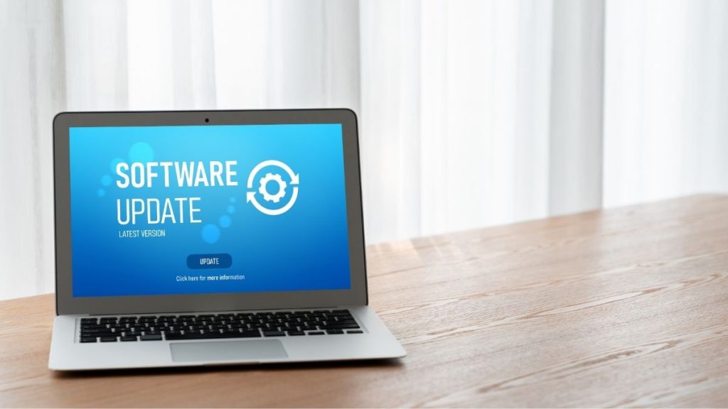 Zakrpa, update, softver, računalo, operativni sustav Shutterstock